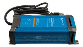 Blue Smart IP22 Charger 12/15 (1) - Thumbnail